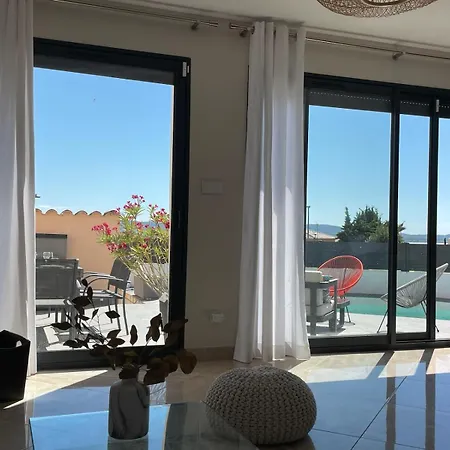 Villa La Des Cistes Au Calme Vue Etangs