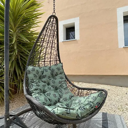 Villa La Des Cistes Au Calme Vue Etangs *