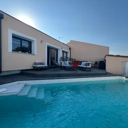 La Des Cistes Au Calme Vue Etangs Villa