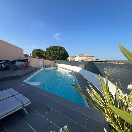 La Des Cistes Au Calme Vue Etangs *