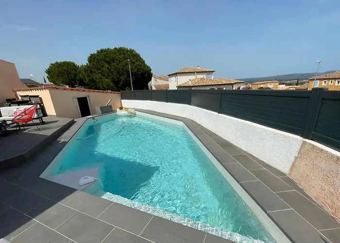 La Des Cistes Au Calme Vue Etangs *