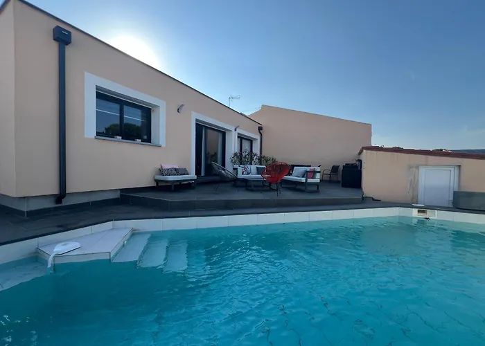 La Des Cistes Au Calme Vue Etangs ヴィラ