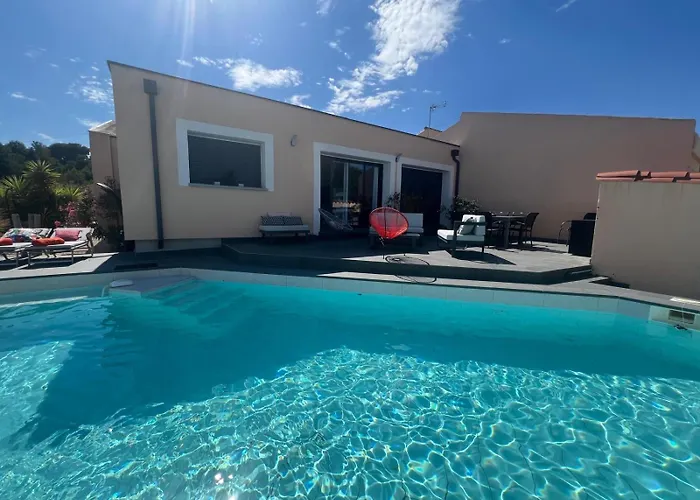 La Des Cistes Au Calme Vue Etangs ヴィラ